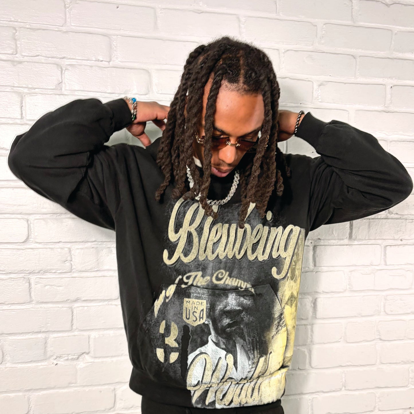 CHAMPIONS BLACK HOODIE