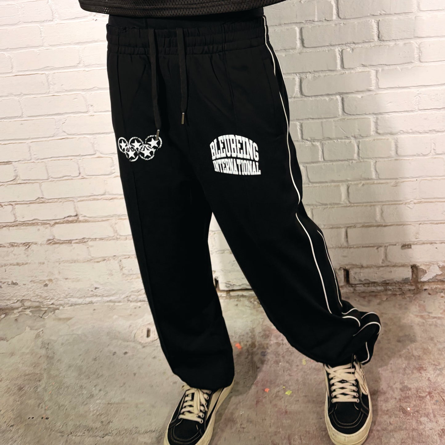 OLYMPIC BLACK TRACK PANT