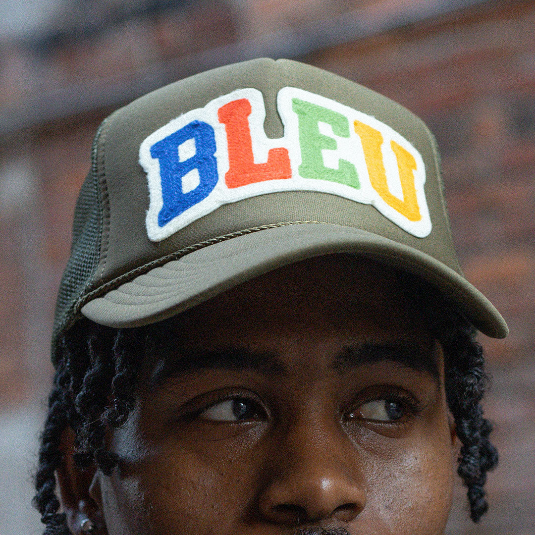 "BLEU" Chainstitch Trucker Olive