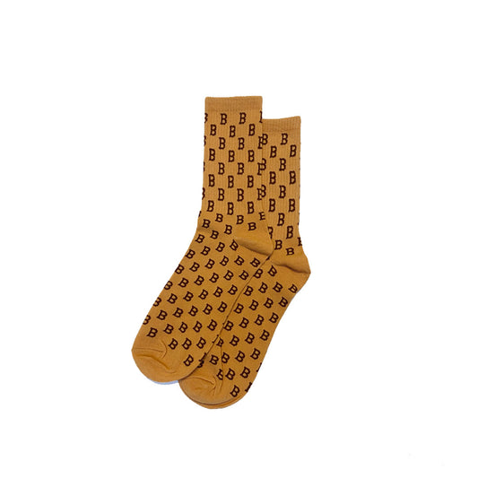One size fits all Comfortable fit Monogram Logo socks